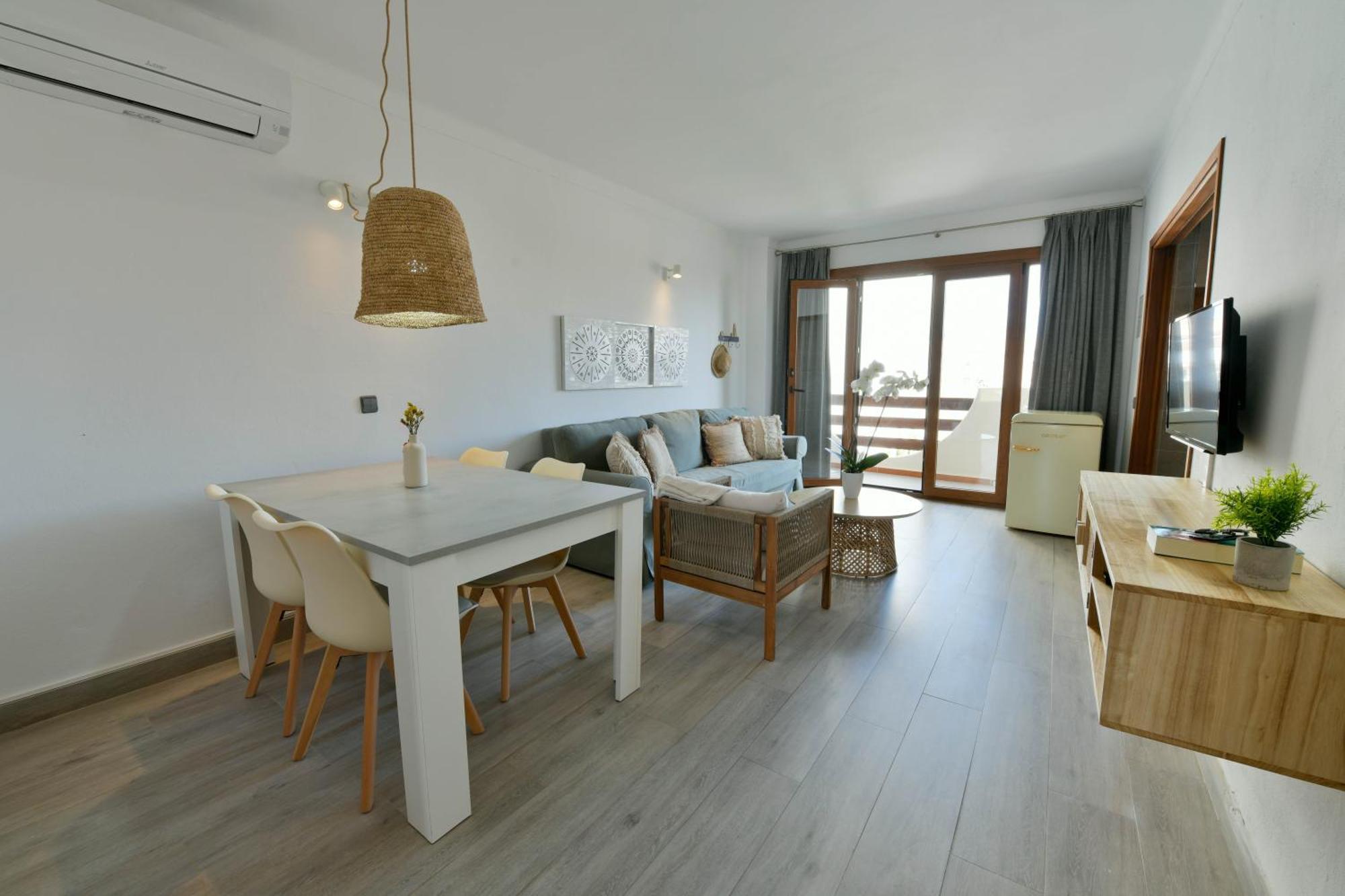 Apartamentos Estanques Colonia de Sant Jordi Eksteriør bilde