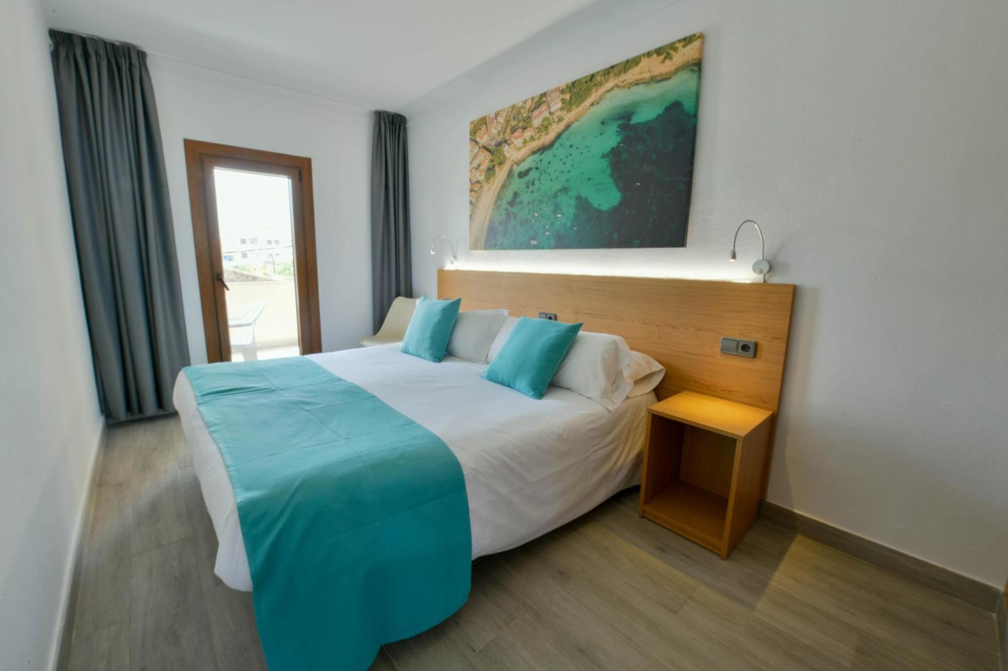 Apartamentos Estanques Colonia de Sant Jordi Eksteriør bilde