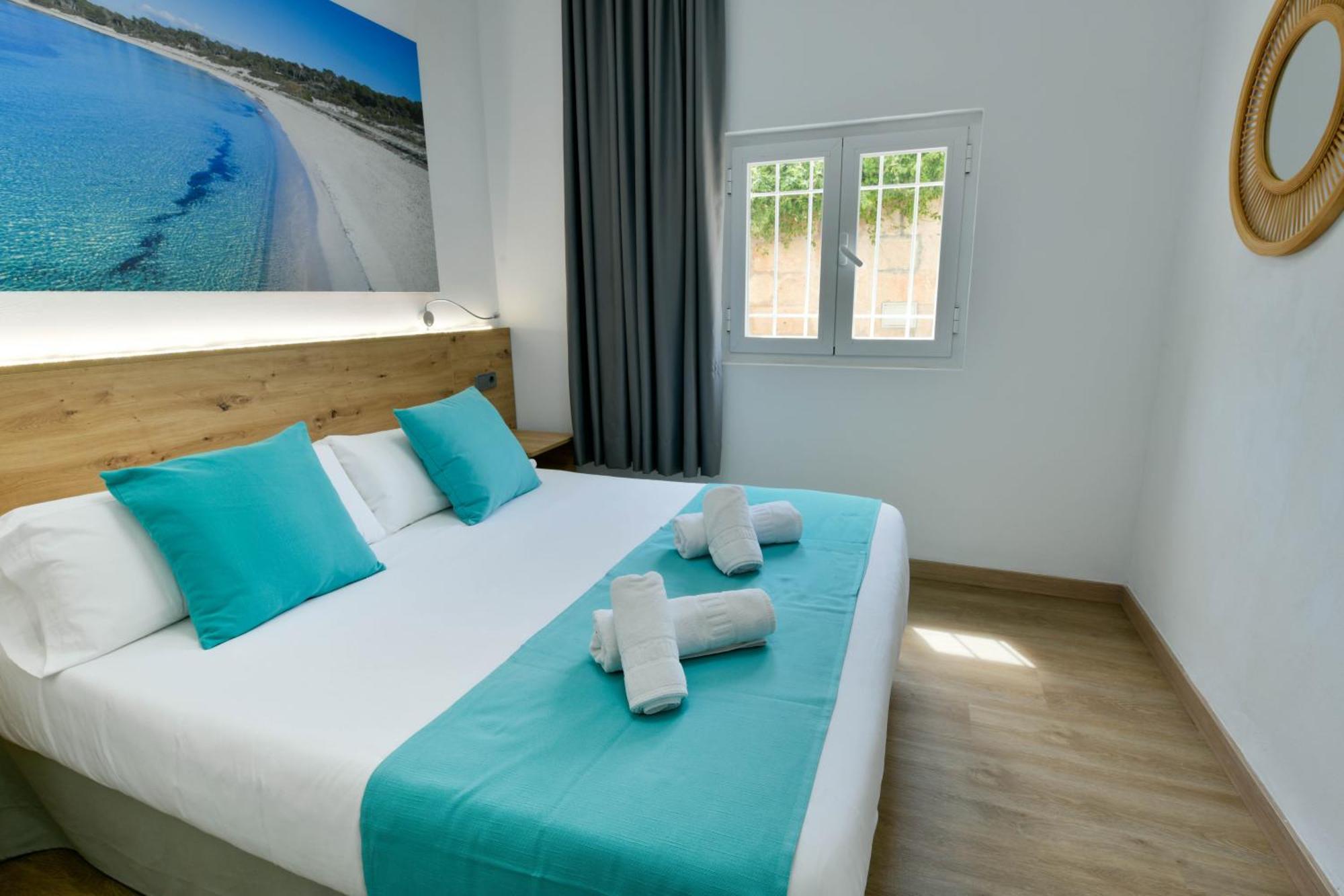 Apartamentos Estanques Colonia de Sant Jordi Eksteriør bilde