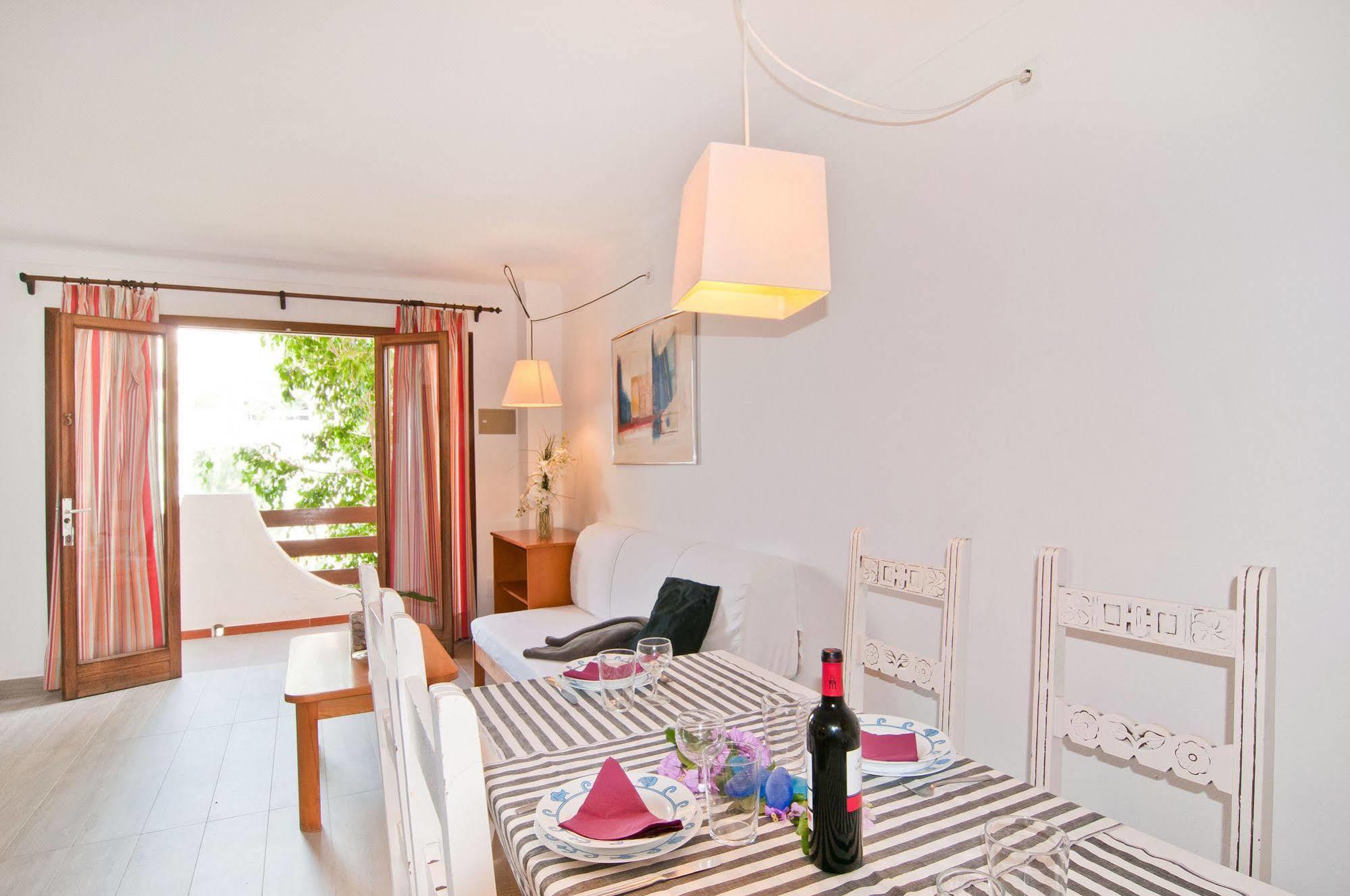 Apartamentos Estanques Colonia de Sant Jordi Eksteriør bilde