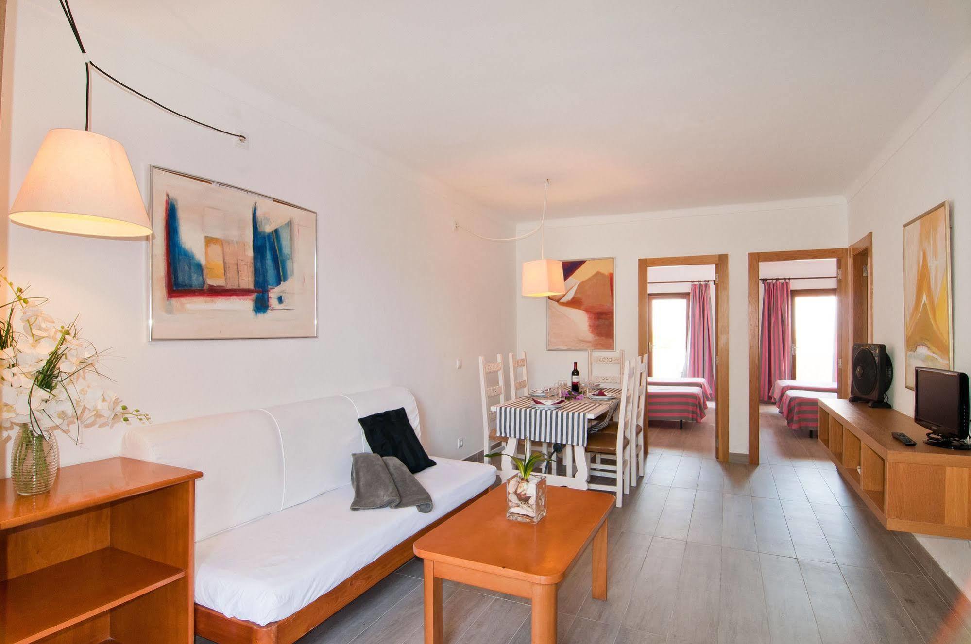 Apartamentos Estanques Colonia de Sant Jordi Eksteriør bilde